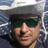 Víctor Manuel Hernández Díaz, instalador de energía solar certificado en Tenerife, en una instalación fotovoltaica